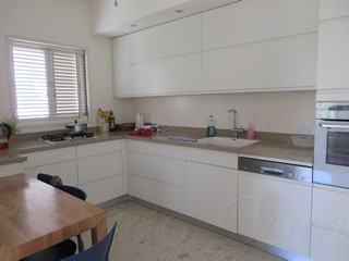  FOR RENT BEAUTIFULLY FURNISHED PENTHOUSE NICE BUILDING  