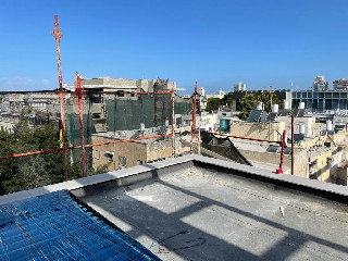 Superb-penthouse- Jacuzzi- Rothschild- Project-in-progress